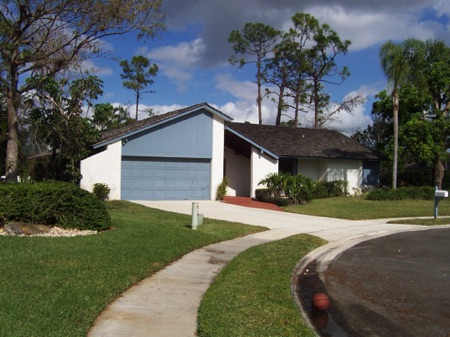 00398 Front View 3.JPG